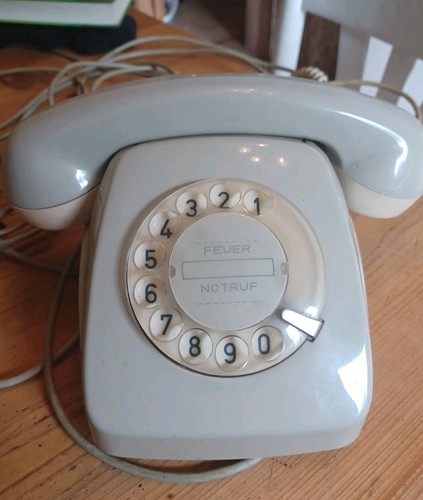 Telefon alt antik retro