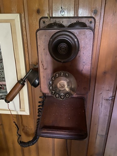 Antikes wandtelefon mit - antikes,