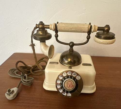 Antikes vintage tischtelefon - vintage,
